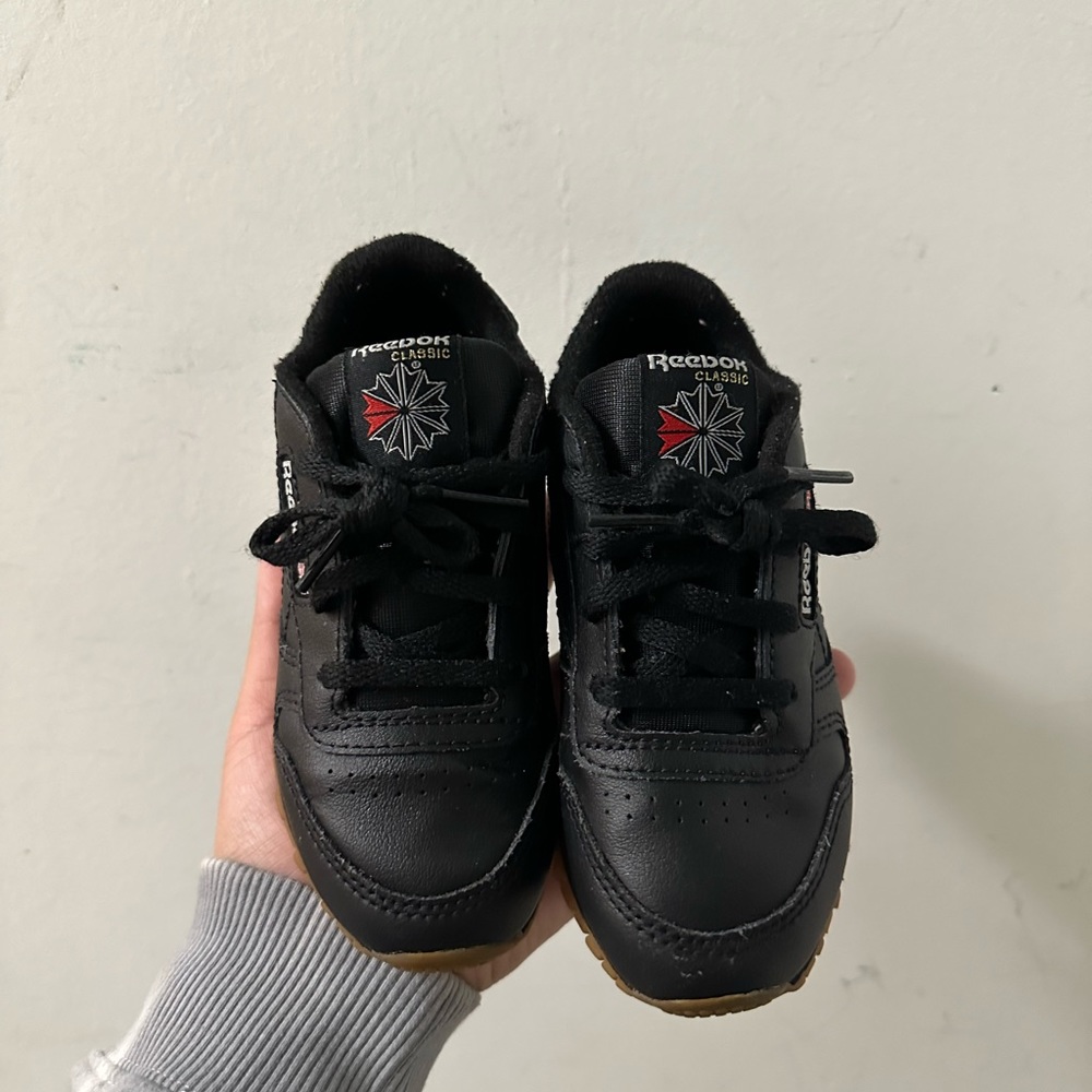 TODDLER REEBOK SNEAKERS